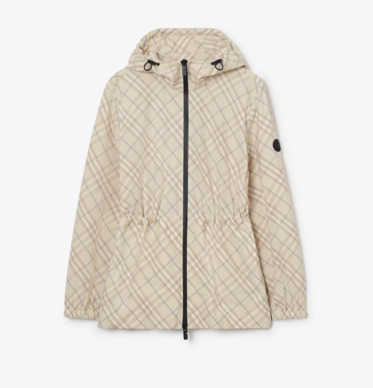 Jason Sudeikis, Stephen Graham Star in Burberry Campaign