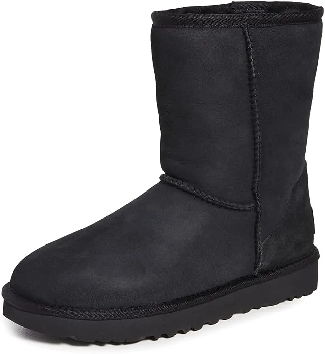 Celebrities Favorite Ugg Slippers: Anne Hathaway, Emily Blunt, Beyonce